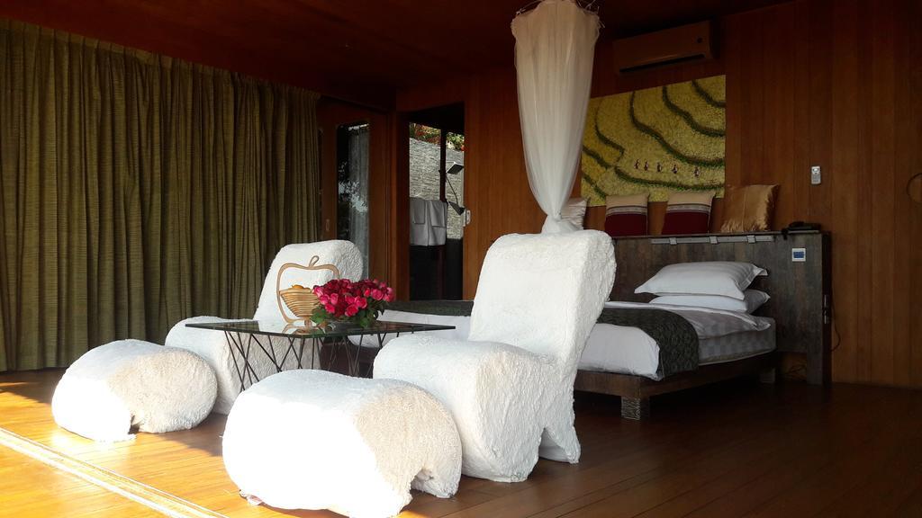 มอนเต ดิ วิโน ลอดจ์ Hotel ตองยี ภายนอก รูปภาพ